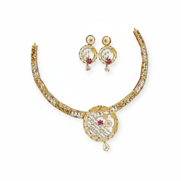 Gold Forming Necklace